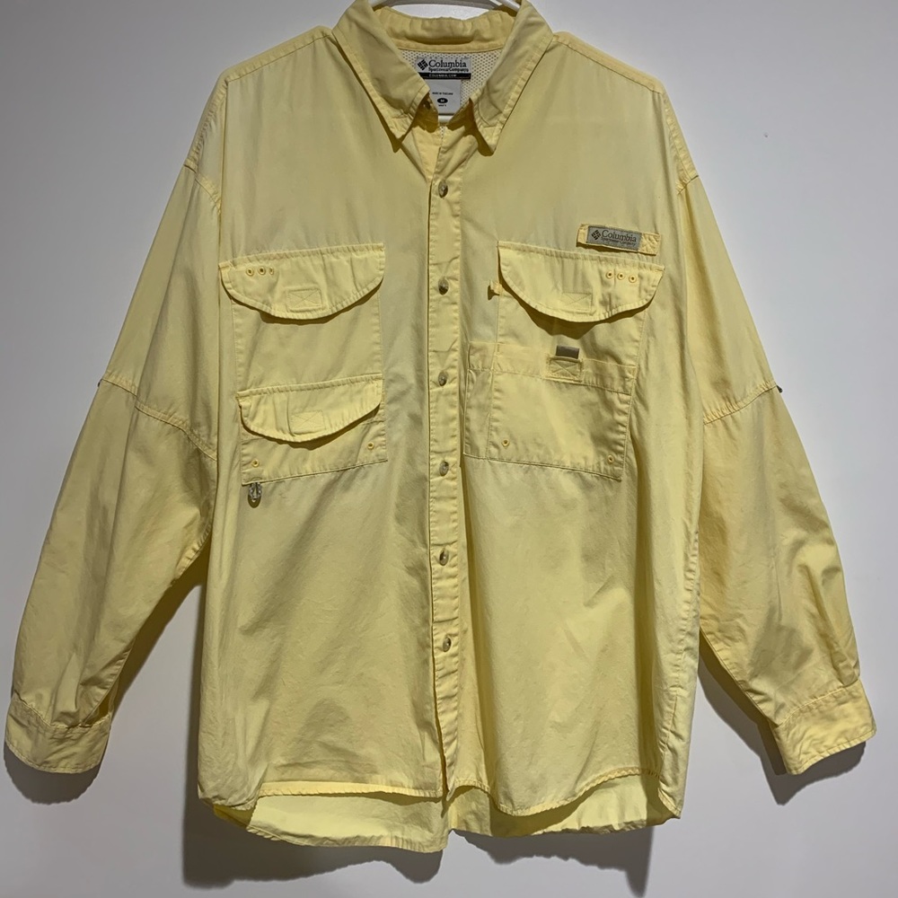 Columbia sportswear yellow wind breaker for men